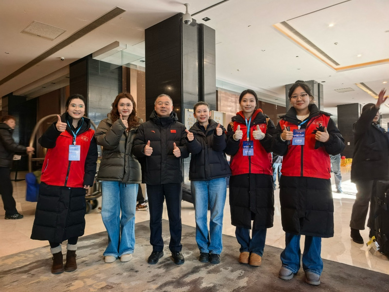 bw西汉姆联志愿者圆满完成国际雪...